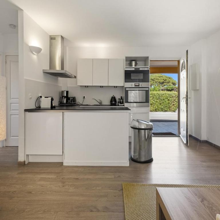 Spacious apartment St-Tropez - Terrace garden beach - Appartamento con 1 Camera da Letto - 10
