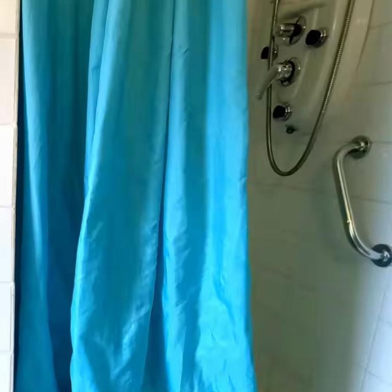 Appartement dans villa provençale, jardins et 3VTT disponibles - Appartement 1 Chambre - 14