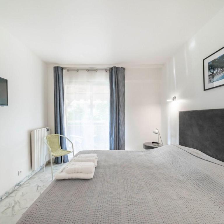 Brand new 2 bedrooms 3min walk to the Croisette - Two-Bedroom Apartment - 13