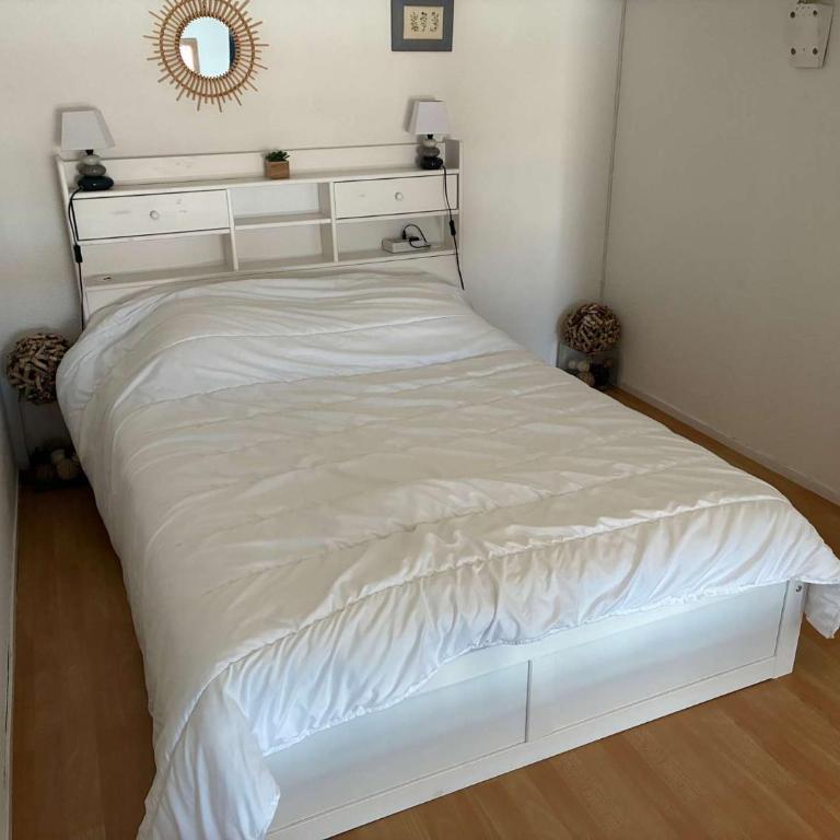 Le cosy de la corniche d'or - Studio-Apartment - 10