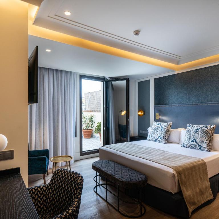Catalonia Plaza Catalunya - Premium Double Room with Balcony - 7