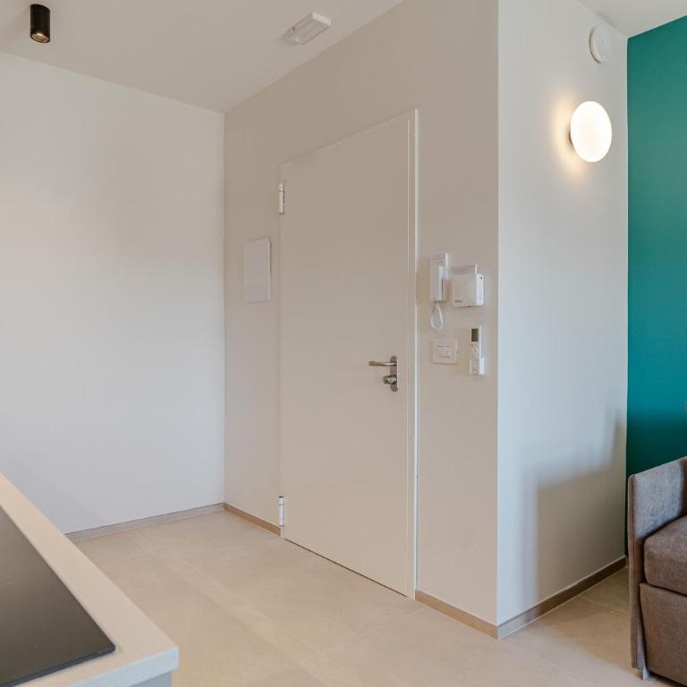 GuestHost - Carducci Studios - Deluxe Studio - 21