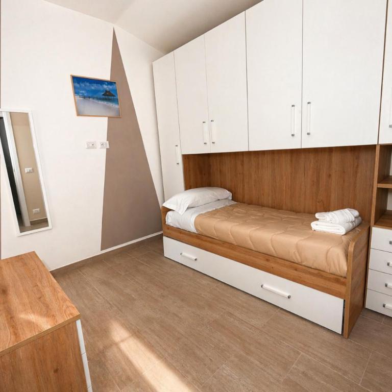 casa vacanze PONENTE APARTMENT LEONARDO AIRPORT - Casa con 2 Camere da Letto - 13
