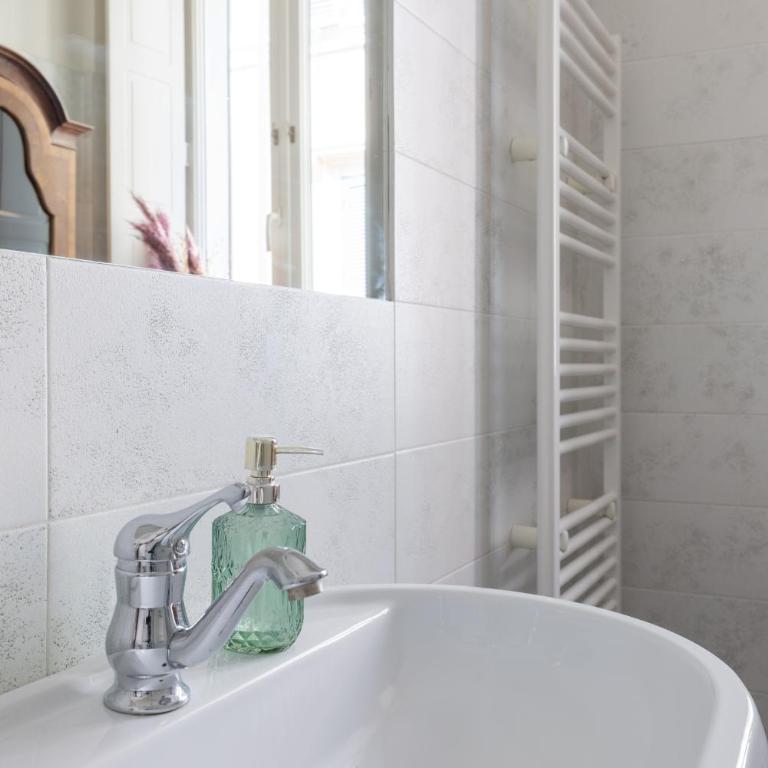 Boutique Apartment Near Piazza di Spagna - Appartamento con 3 Camere da Letto - 37