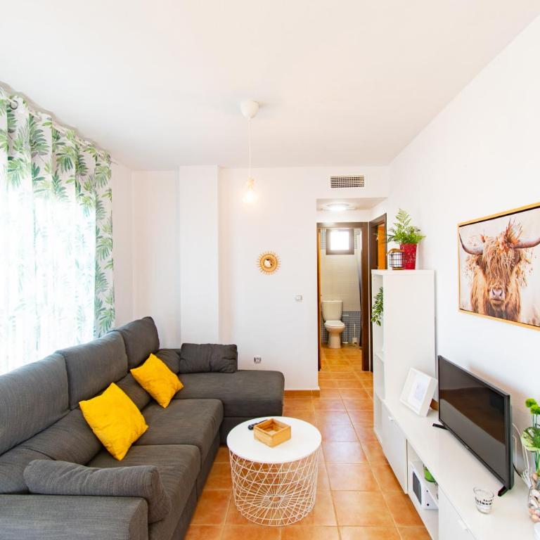 Terraza con Solarium y Piscina- By Aloha Palma - Apartamento de 2 dormitorios - 11