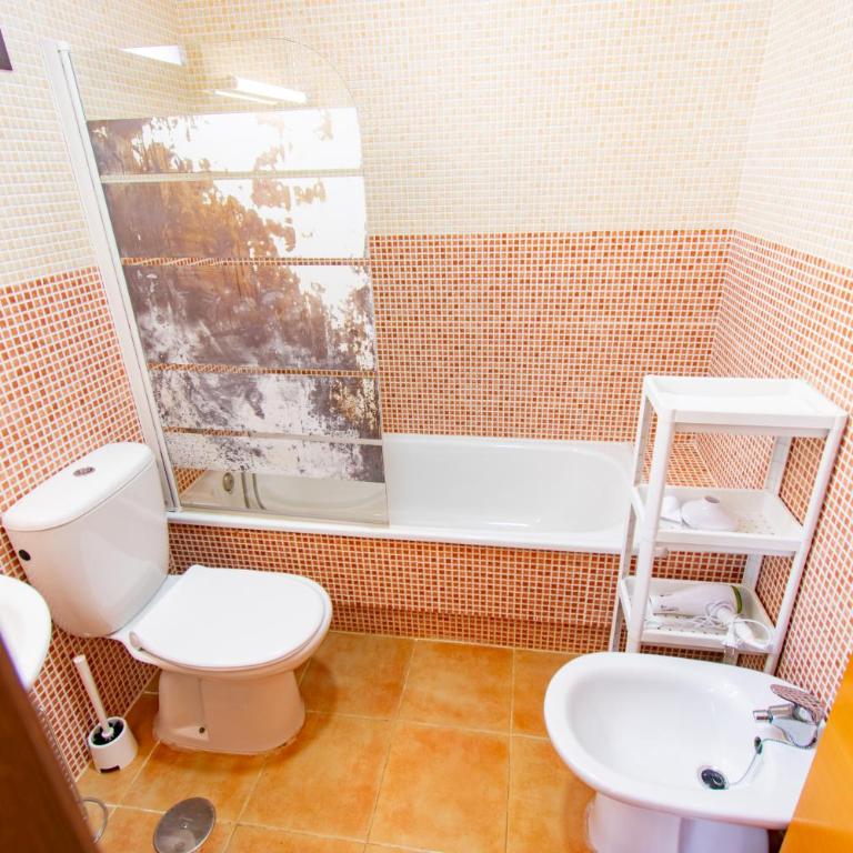 Terraza con Solarium y Piscina- By Aloha Palma - Apartamento de 2 dormitorios - 25