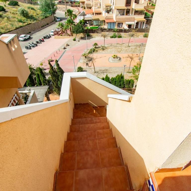 Terraza con Solarium y Piscina- By Aloha Palma - Apartamento de 2 dormitorios - 31