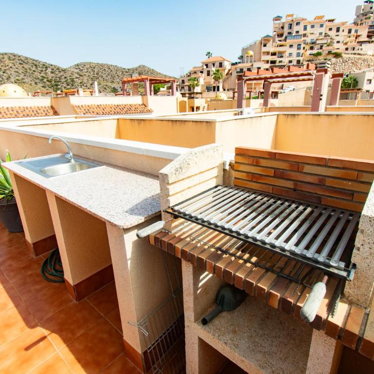 Terraza con Solarium y Piscina- By Aloha Palma - Apartamento de 2 dormitorios - 10