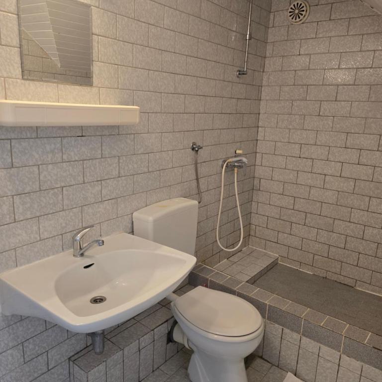 St Roko Guest House - Dvokrevetna Soba sa Zasebnim Krevetom i Sopstvenim Kupatilom - 2