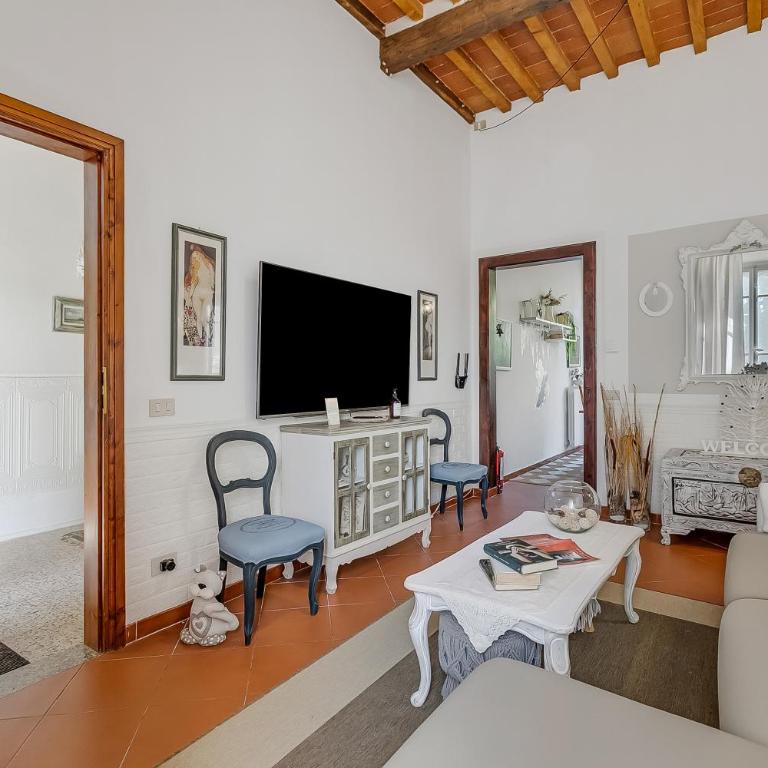 Villa Mon Paradis - Two Bedroom Apartment with Private Outdoor Jacuzzi - 6