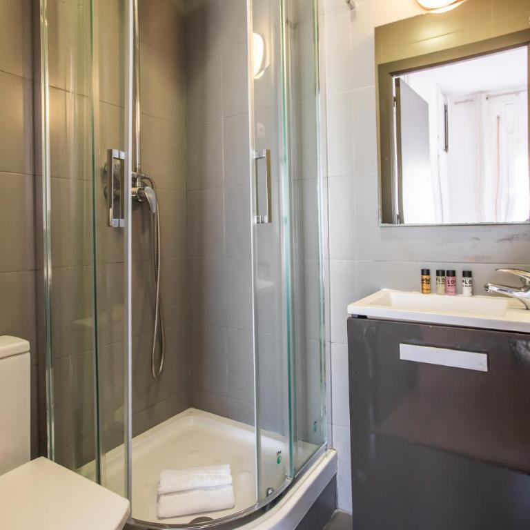 7CROM1130 - 2BD Eixample with a big terrace - Two-Bedroom Apartment with Terrace - 5