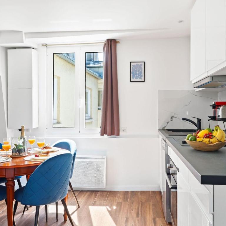 Le Marais & République - 2BR - Paris Vacation Rentals - Appartement - 11