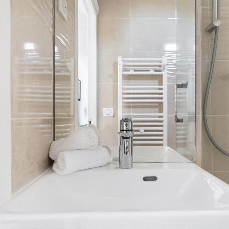 Le Marais & République - 2BR - Paris Vacation Rentals - Appartement - 18