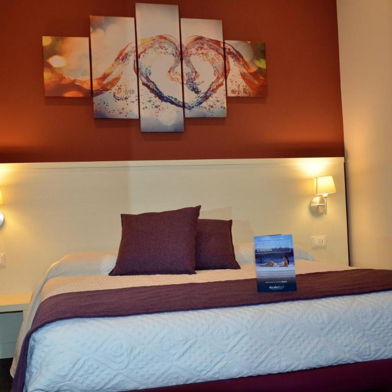 H2o - Double Room with Partial Lake View - 2