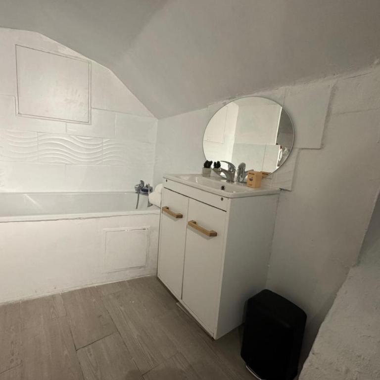Studio Amiénois atypique - Apartamento de 1 dormitorio - 2