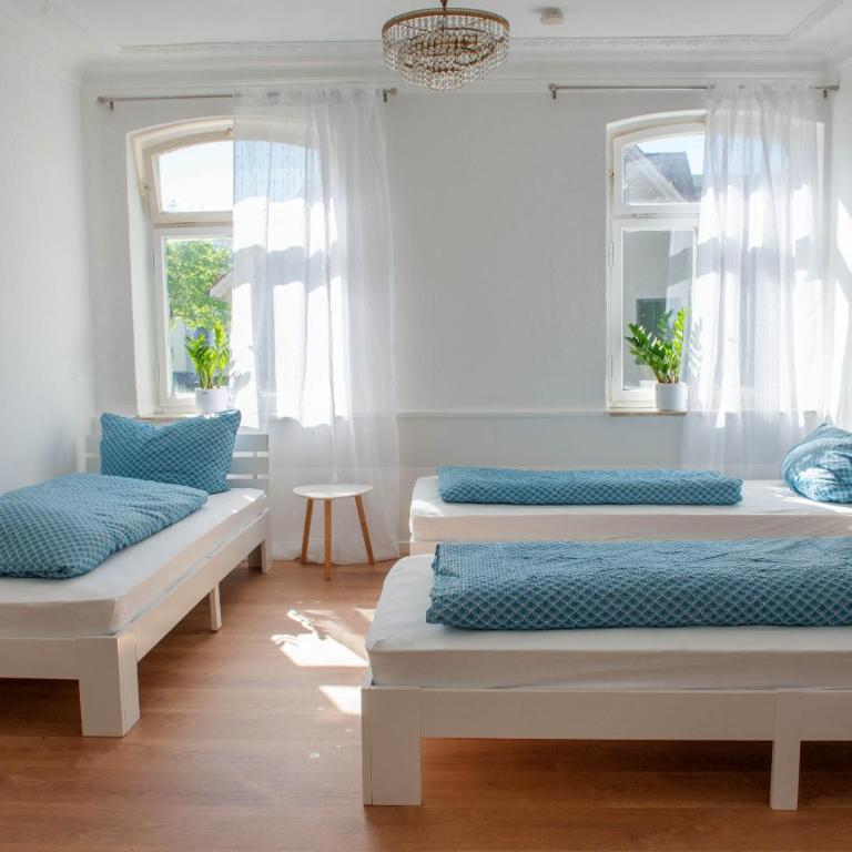 Westküste Lindau - Vierbettzimmer mit Gemeinschaftsbad - 1