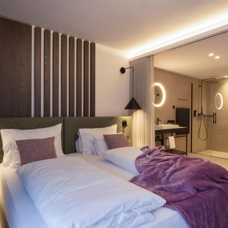 ELVA PREMIUM APARTMENT HOTEL inklusive Sommerpass STUBAI SUPER CARD - Apartment mit 2 Schlafzimmern und Bergblick - 3