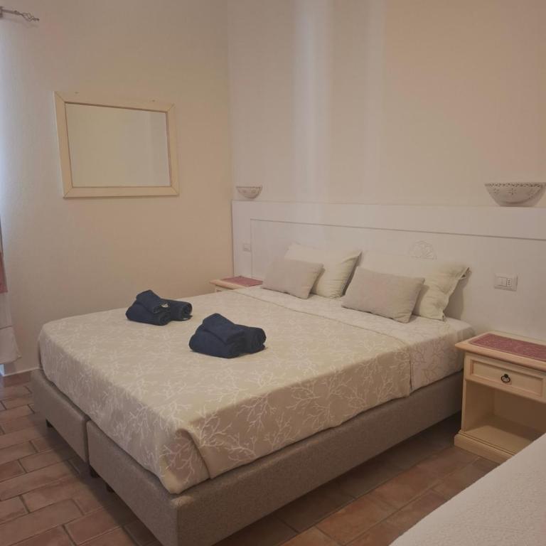 B&B La Pavoncella - Camera Tripla Deluxe - 5
