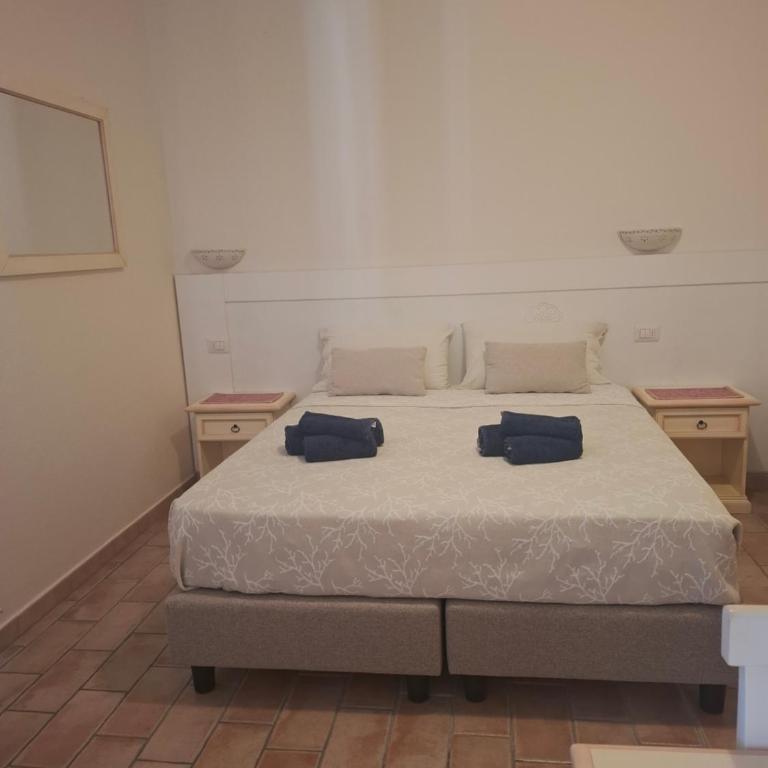 B&B La Pavoncella - Camera Tripla Deluxe - 4