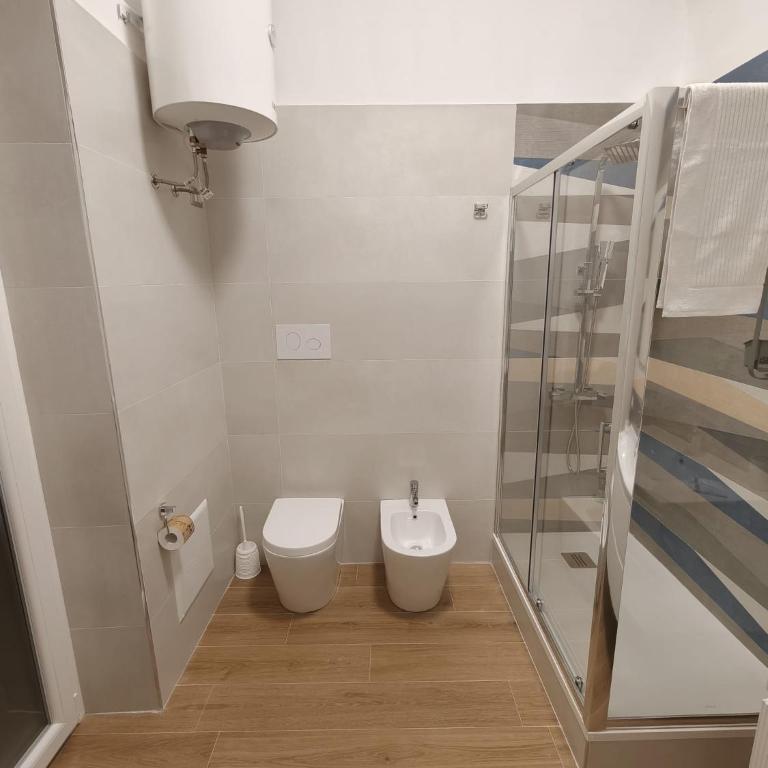 Le 3 oasi del Massimo - Camera Matrimoniale con Bagno Privato - 5