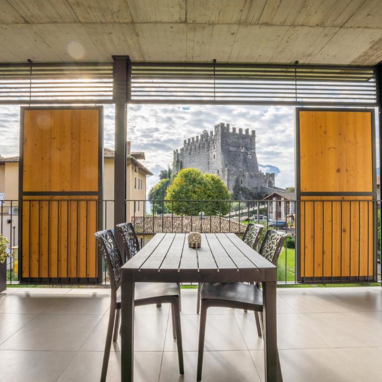 Castel View Apartment - Gardaslowemotion - Two-Bedroom Apartment - 10