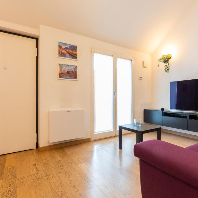 I-Host - Charming Loft in Navigli - Appartamento con 2 Camere da Letto - 2