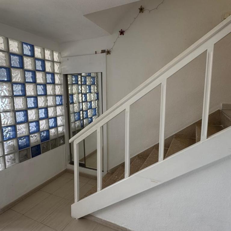 Benalmádena Beachfront, Piscina y Vistas al Mar - Apartamento de 1 dormitorio - 13