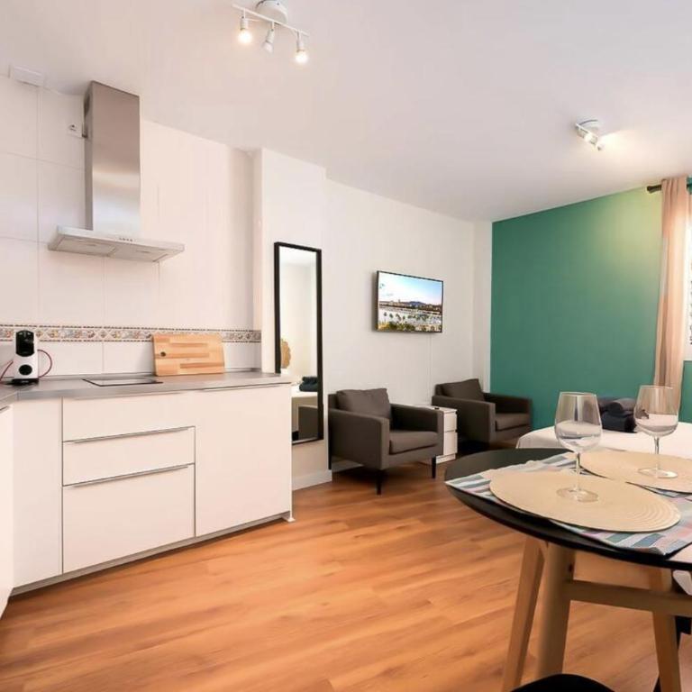 Holidays2Malaga Ventura apartment close old town - Estudio - 11