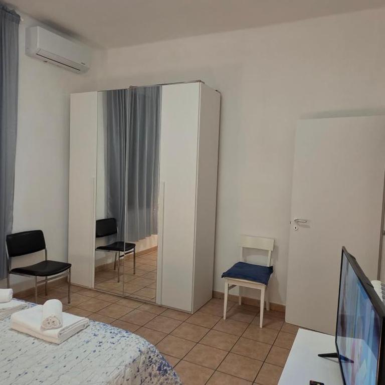 Martienez Room's Roma - Deluxe Room - 20