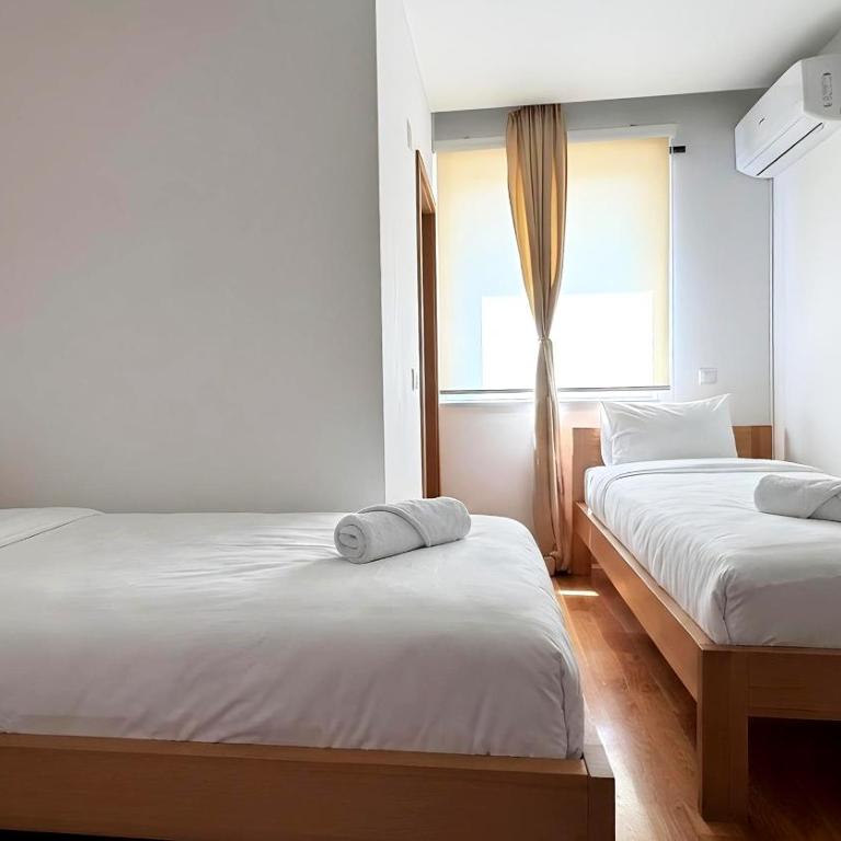 Gaia Aparthotel near Airport - Dvokrevetna Soba sa Bračnim Krevetom - 1