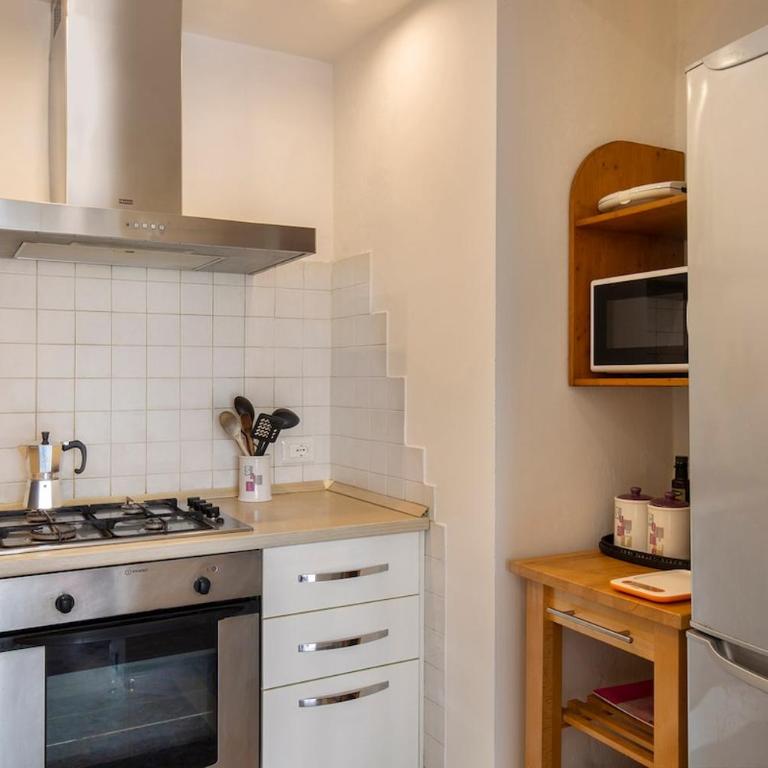 Casa Vittoria - a pochi passi dal centro - Three-Bedroom Apartment - 10