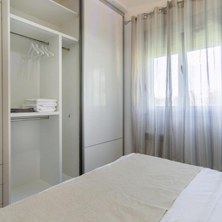 Luna Portonovi apartments - One-Bedroom Apartment - 21