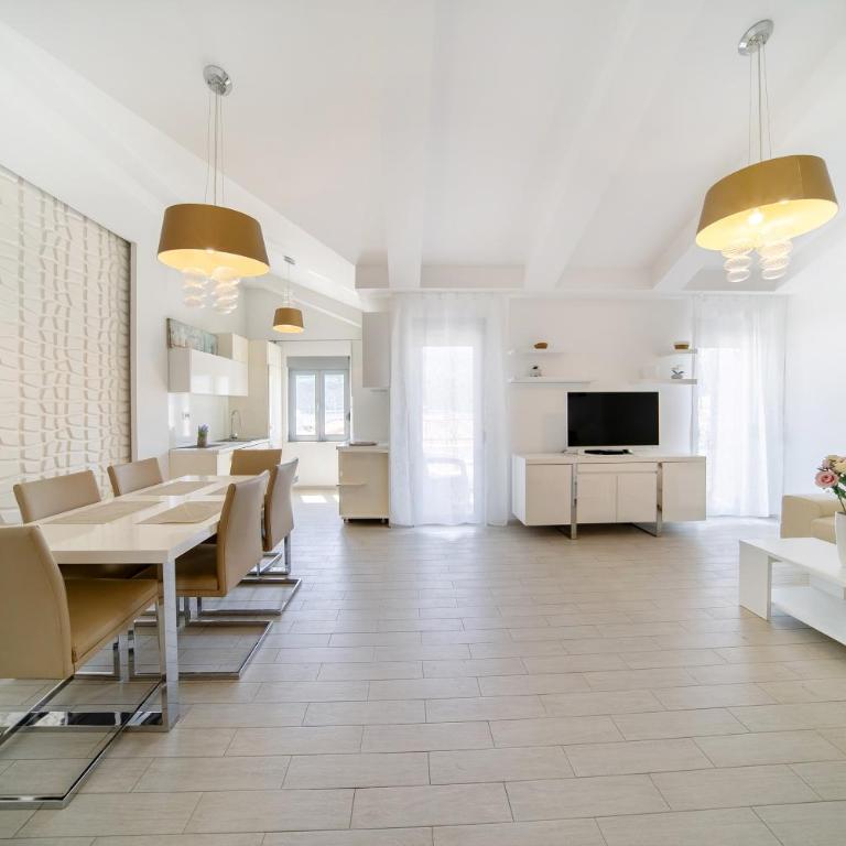 Luna Portonovi apartments - One-Bedroom Apartment - 37