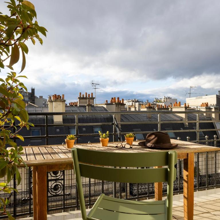 Le Littré - Habitación Executive con terraza y vistas a la Torre Eiffel - 1