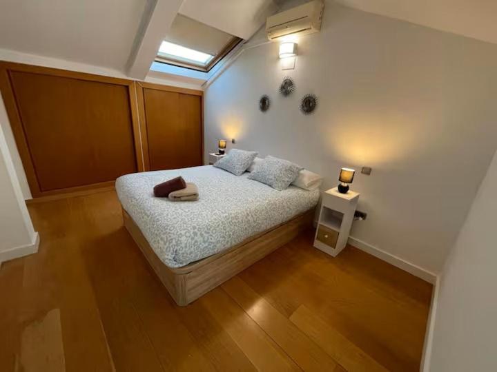 Atico-dúplex con dormitorio y terraza, Goya - Classic Apartment - 18