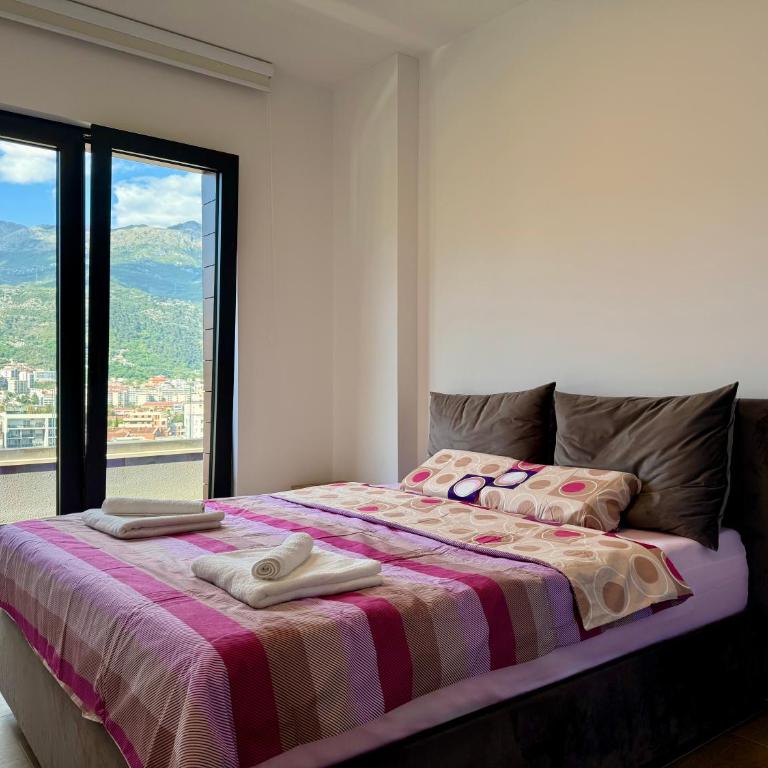 Royal Residence Penthouse - Budva, Center - Three-Bedroom Apartment - High Floor - 6
