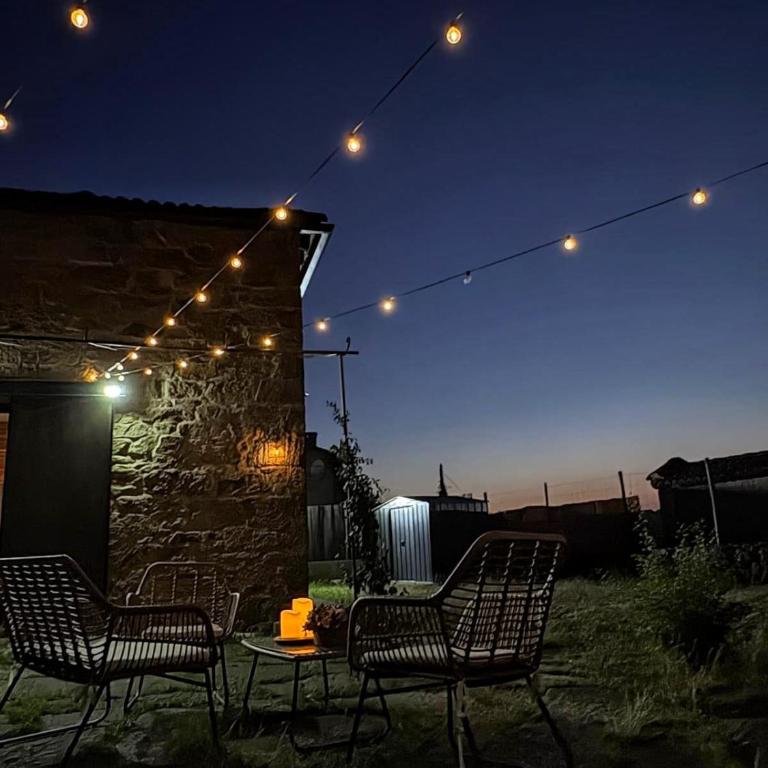 Encantadora Villa de Piedra con Jardín y Chimenea - Casa Unifamiliar de 2 dormitorios - 8