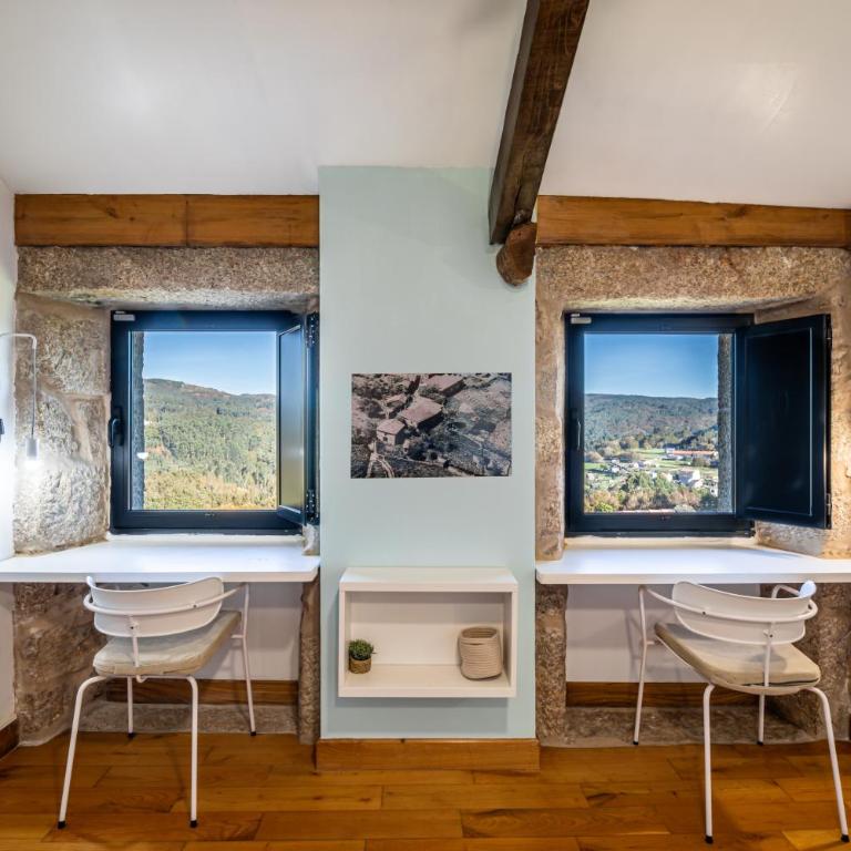 Encantadora Villa de Piedra con Jardín y Chimenea - Casa Unifamiliar de 2 dormitorios - 28