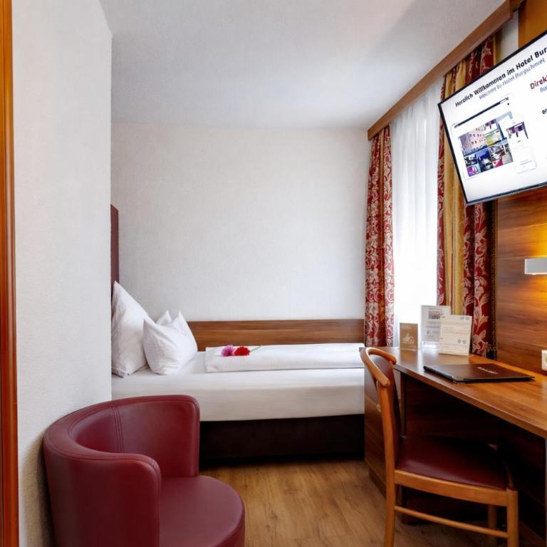 TIPTOP Hotel Burgschmiet Garni - Chambre Simple - 6