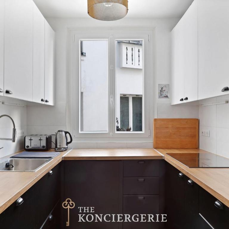 Prestige parisien 3 chambres avec balcon - Auteuil - Apartment - 17