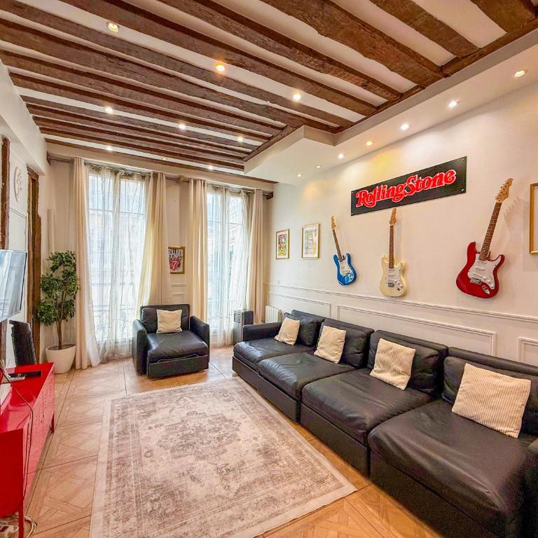 UrbanFlat 68 - Marvellous Rolling Stones Apartment in Paris - Apartment - 2