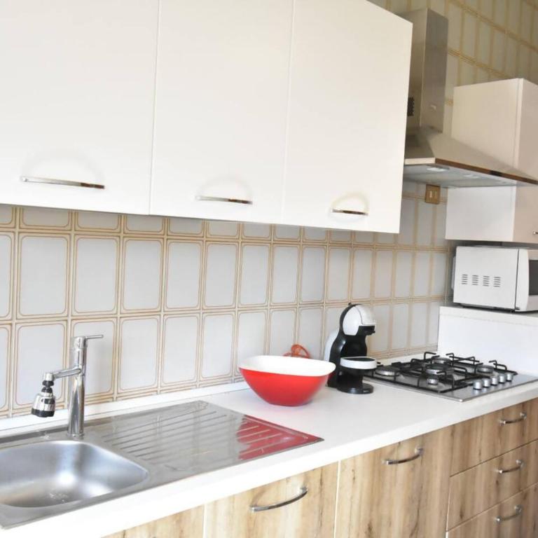 Casa vacanze a due passi dal centro Elena1 - Appartamento con 4 Camere da Letto - 9