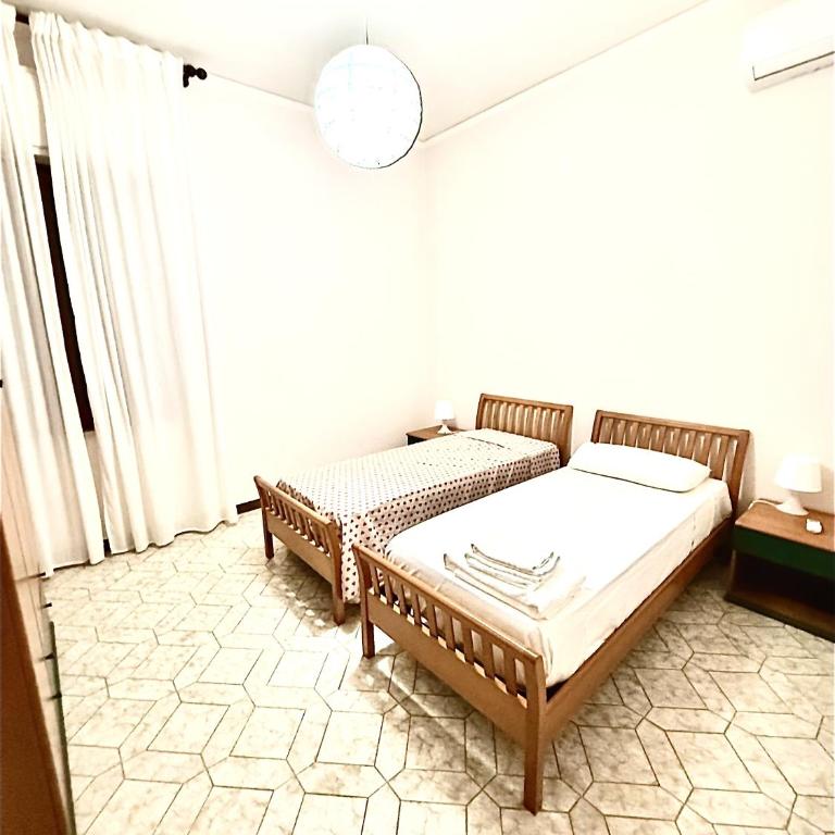 Casa vacanze a due passi dal centro Elena1 - Appartamento con 4 Camere da Letto - 39