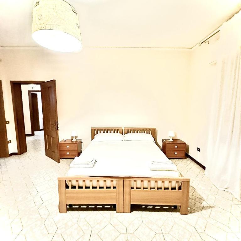 Casa vacanze a due passi dal centro Elena1 - Appartamento con 4 Camere da Letto - 49