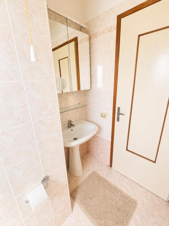 Villa Nave Trilocale con Terrazza Frontemare - Agenzia Cocal - Appartamento con Vista Mare - 9