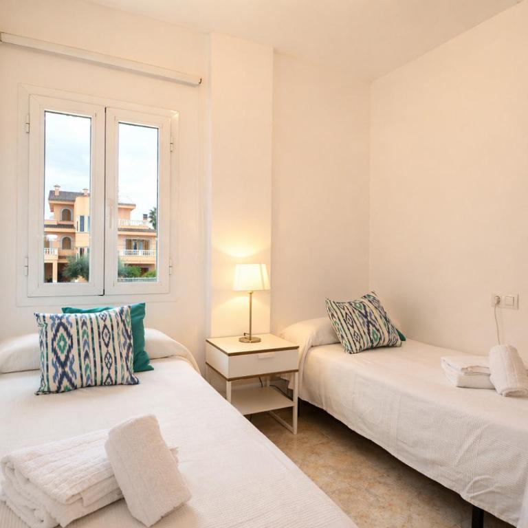 Luminoso apartamento a pocos metros de la playa - Apartment - 8
