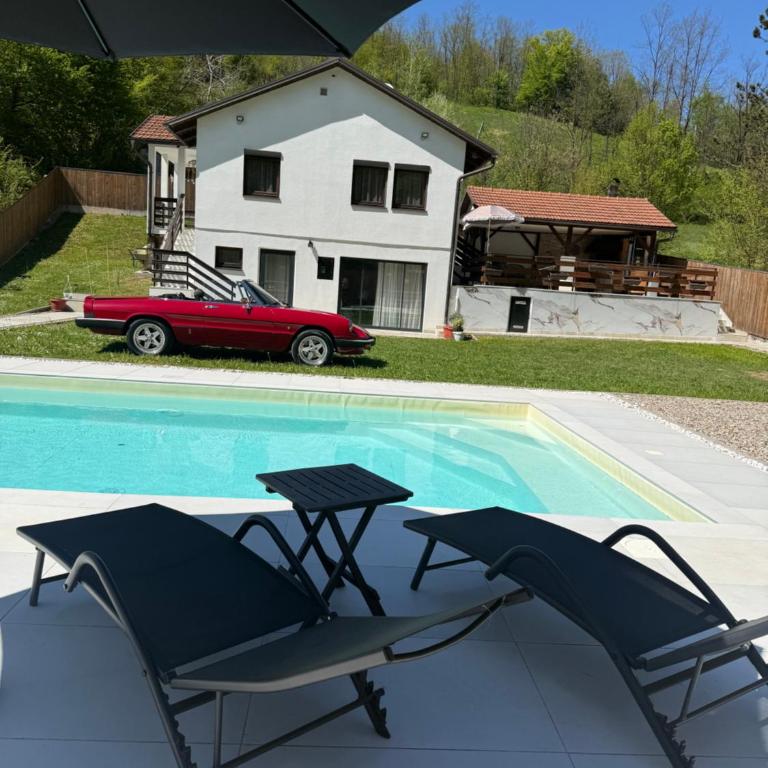 Holiday home with private pool ''Lux Banja Luka'' - Deluks Vila - 3