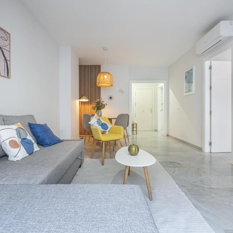 Charming apartment in the heart of Fuengirola - Apartamento con vistas - 18