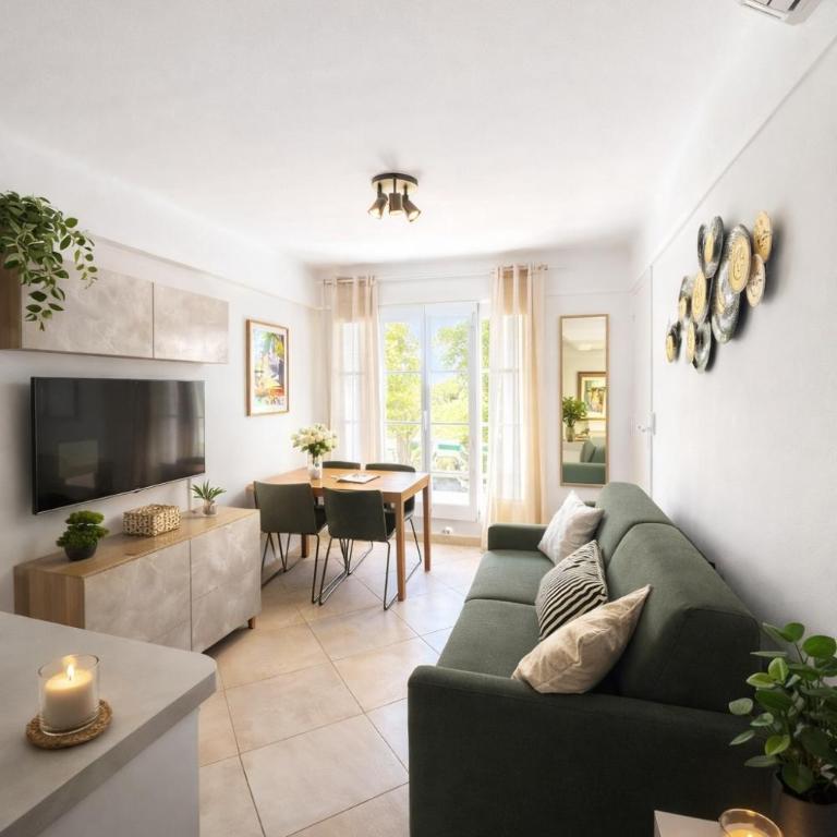 Apartment with sea view on Port de Sanary - Apartment mit 2 Schlafzimmern - 1