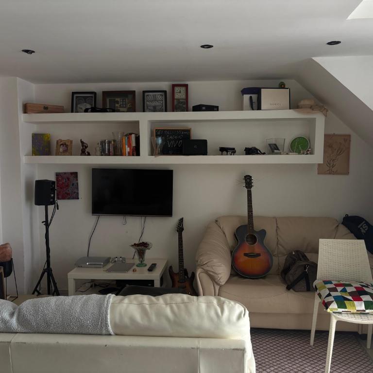LOFT BILOCALE BARI CENTRO CASA VACANZE nei pressi della stazione e lungomare - Appartamento con 1 Camera da Letto - 6